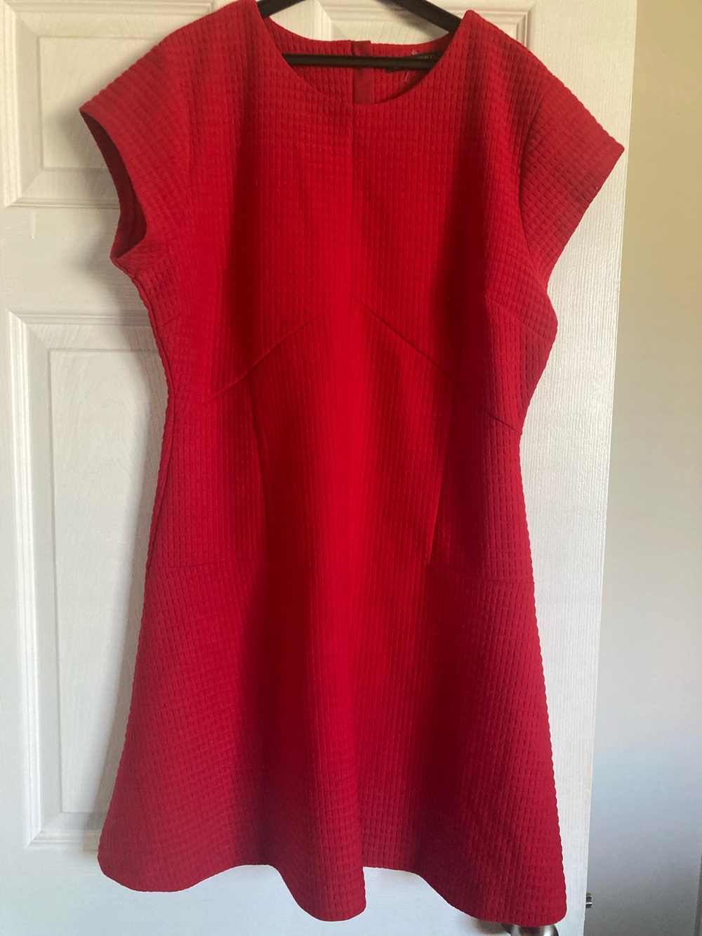 Banana Republic Red Textured Cap-Sleeve Midi Dress
